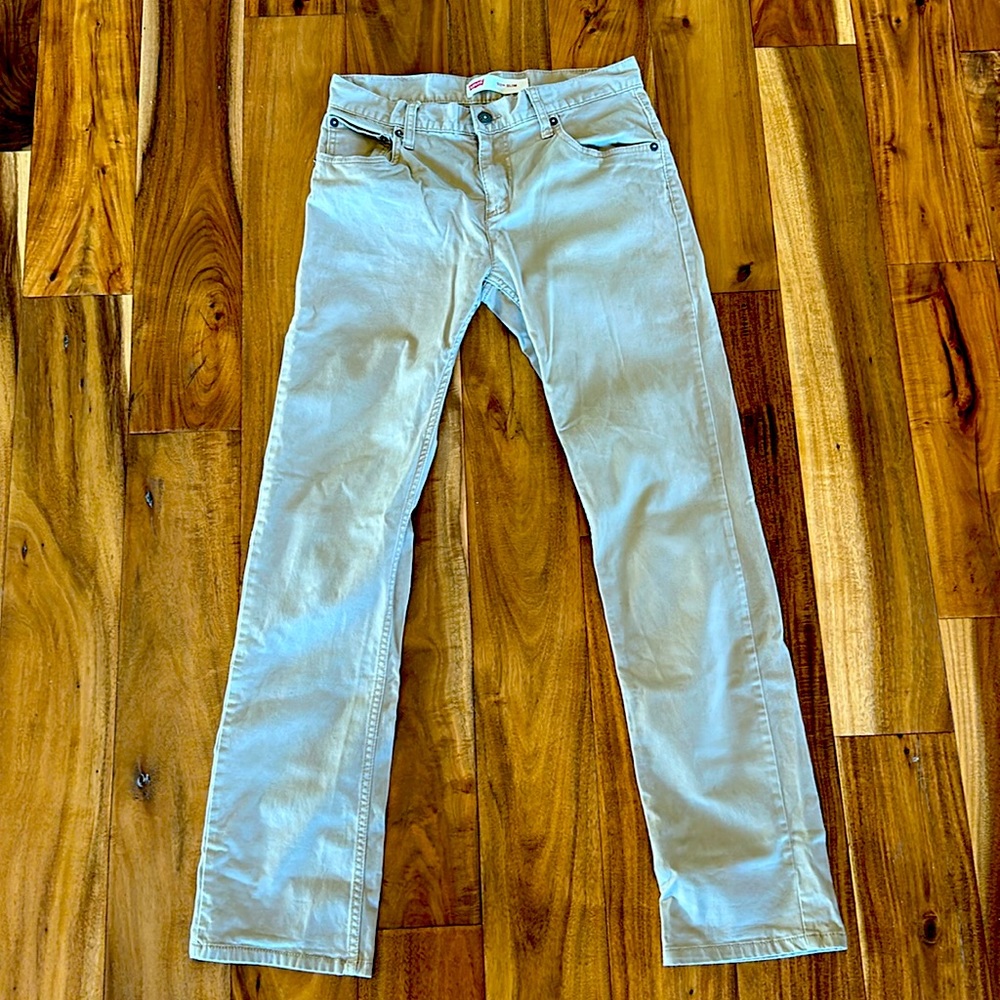Worn-once Khaki jeans by Levi Strauss, size 28x28